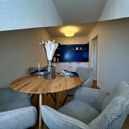 Nr 2 Modernes Apartment In Historischer Marktplatzlage 56 Qm # Cosiness Company 22 Schwerin  Exterior photo